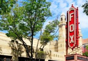 fox-theatre-marquee-290x220